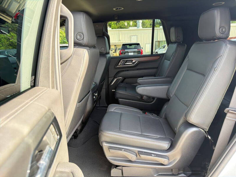 2025 GMC Yukon Denali