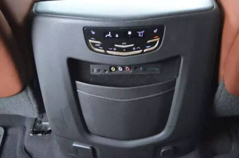 2015 Cadillac Escalade Luxury