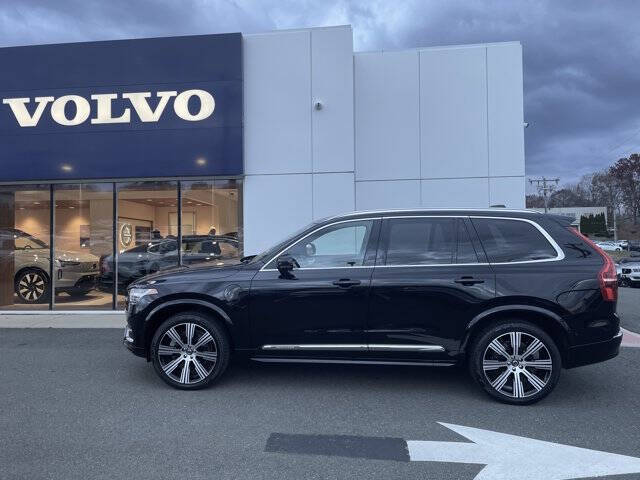 2023 Volvo XC90 Recharge T8 Ultimate Bright Theme 7P