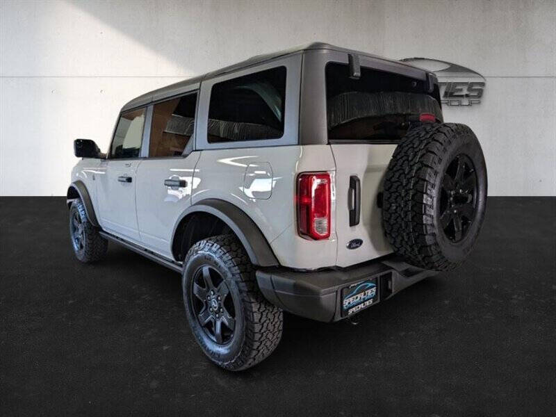 2022 Ford Bronco Black Diamond