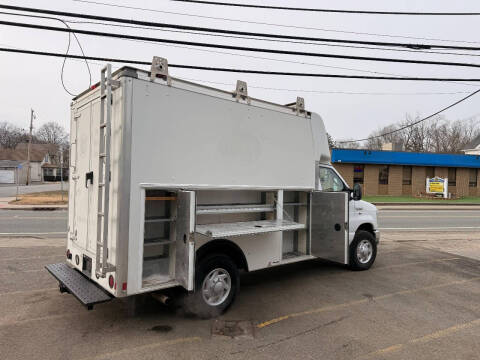 2015 Ford E-Series E-350 SD