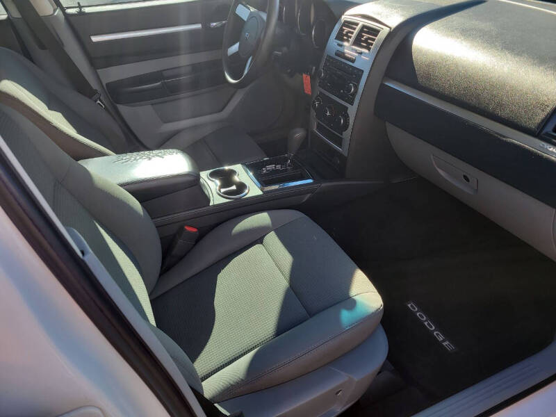 2008 Dodge Charger SXT