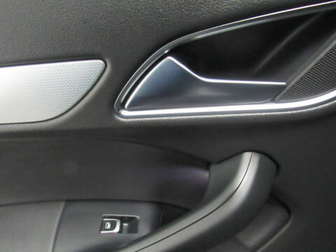 2015 Audi Q3 2.0T quattro Premium Plus