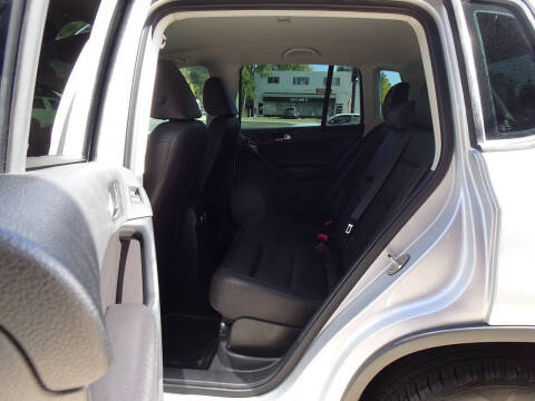 2016 Volkswagen Tiguan 2.0T S 4Motion