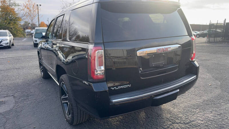 2016 GMC Yukon Denali