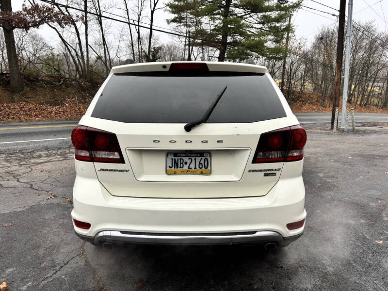 2019 Dodge Journey Crossroad