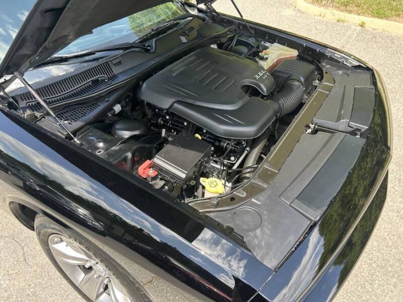 2016 Dodge Challenger SXT