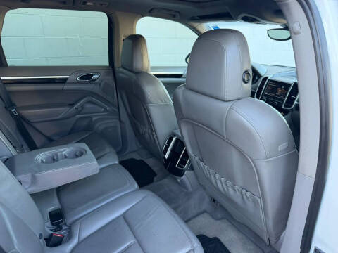 2012 Porsche Cayenne Tiptronic
