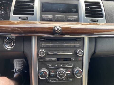 2010 Lincoln MKS