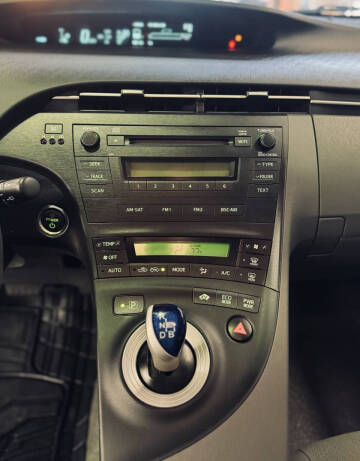 2010 Toyota Prius III