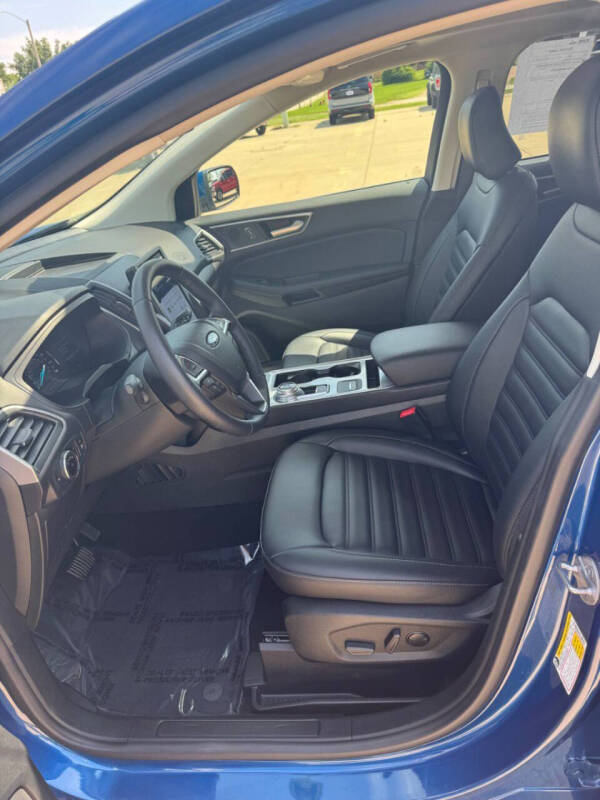 2023 Ford Edge