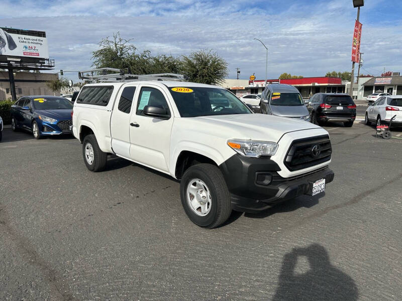 2020 Toyota Tacoma SR photo 9