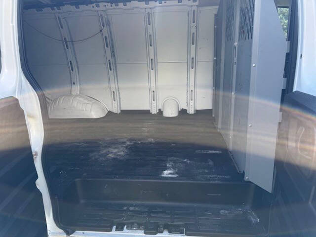 2017 Chevrolet Express 2500