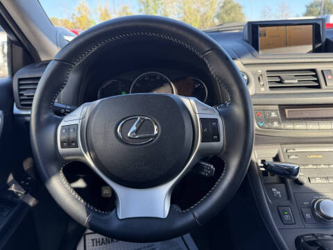 2011 Lexus CT 200h