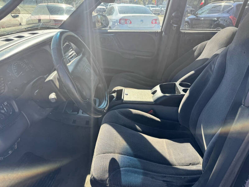 2000 Dodge Dakota SLT