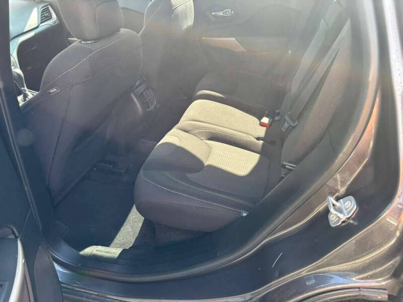 2017 Jeep Cherokee Latitude