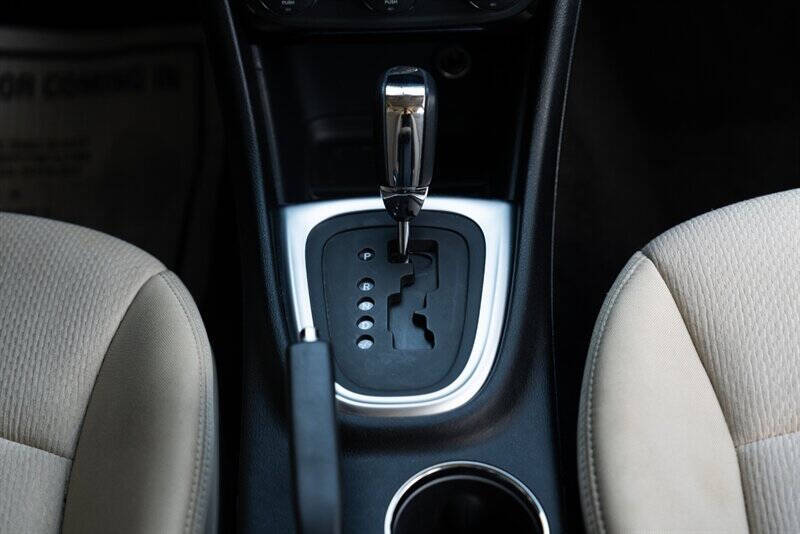 2011 Chrysler 200 Touring