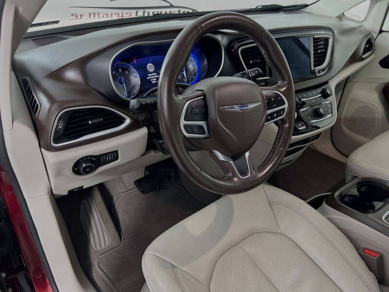 2020 Chrysler Pacifica Touring L Plus
