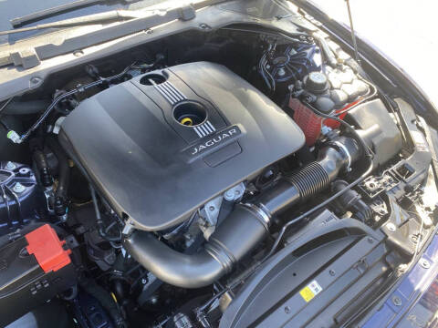 2017 Jaguar XE 25t Prestige