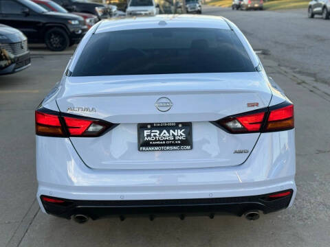 2025 Nissan Altima 2.5 SR