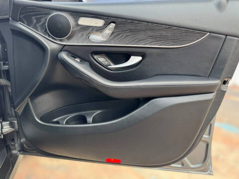 2016 Mercedes-Benz GLC GLC 300