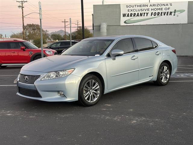 2013 Lexus ES 300h