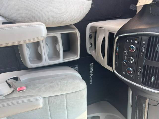 2013 Dodge Grand Caravan SE