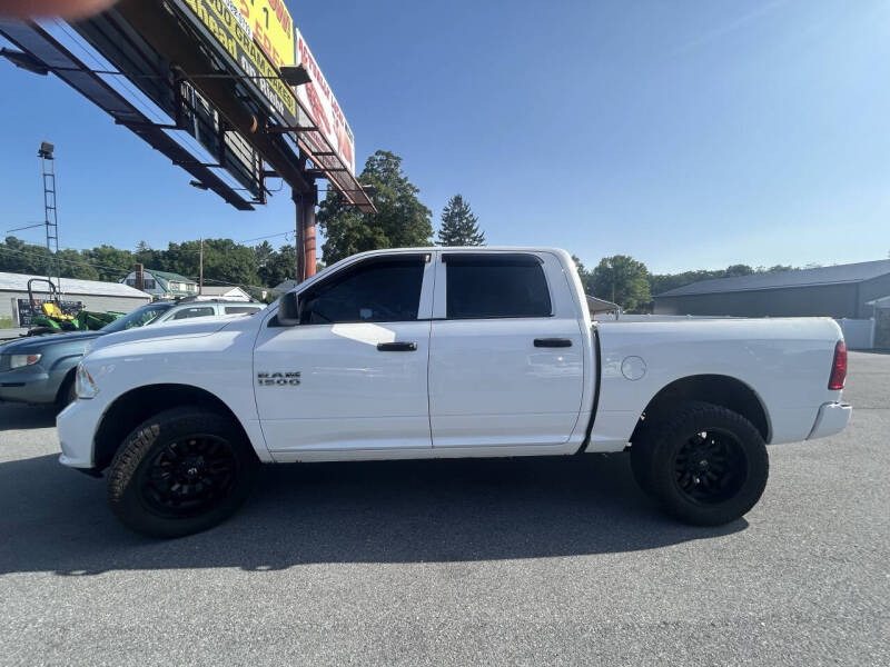 2017 RAM 1500 Express