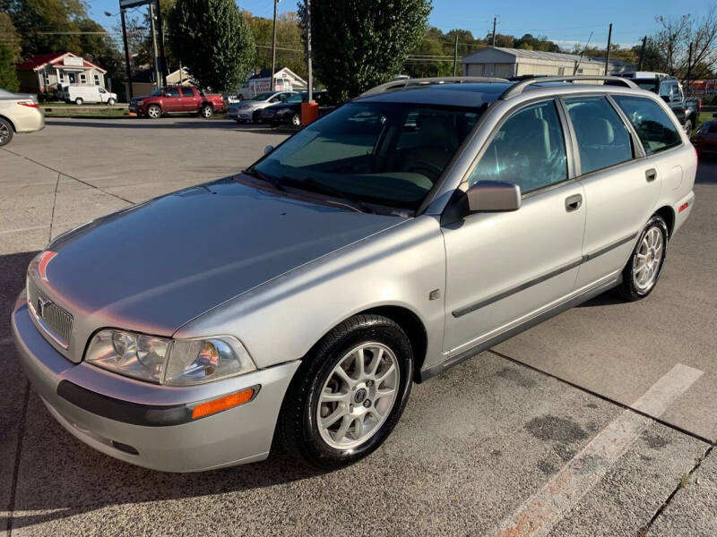 2001 Volvo V40 for sale at P3 in Dalton GA