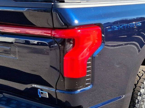 2022 Ford F-150 Lightning Lariat