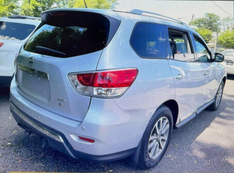 2013 Nissan Pathfinder SL