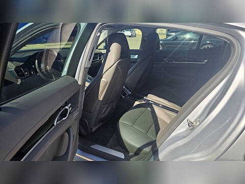 2016 Porsche Panamera