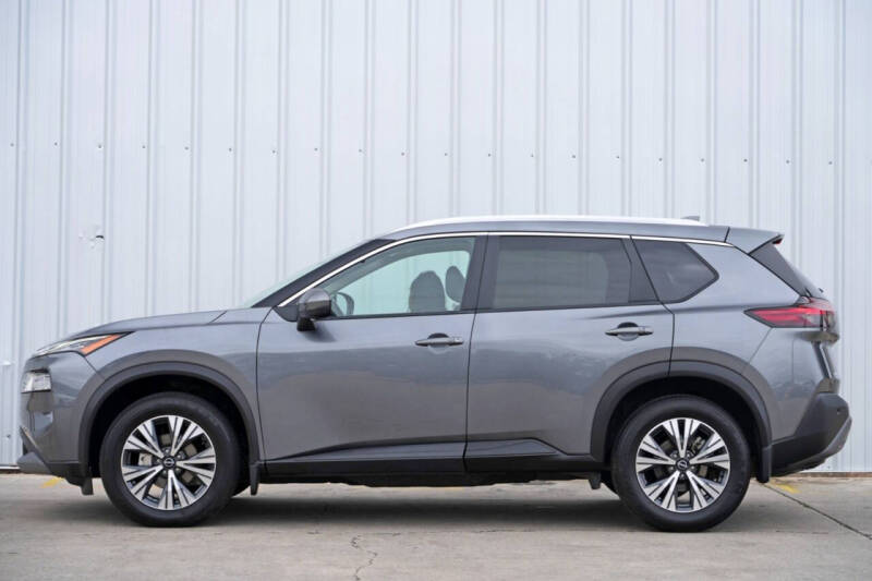 2022 Nissan Rogue SV