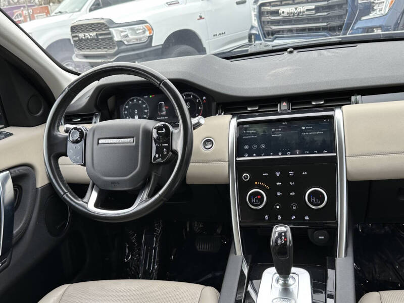 2020 Land Rover Discovery Sport P250 SE