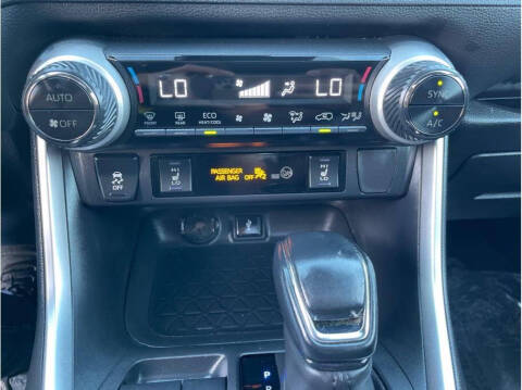 2021 Toyota RAV4 Hybrid XLE Premium