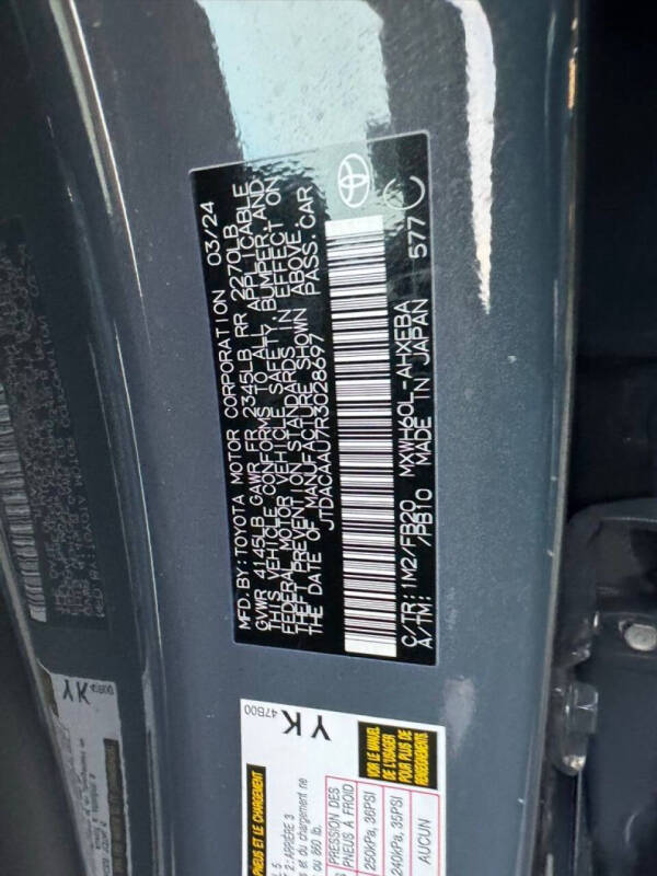 2024 Toyota Prius LE