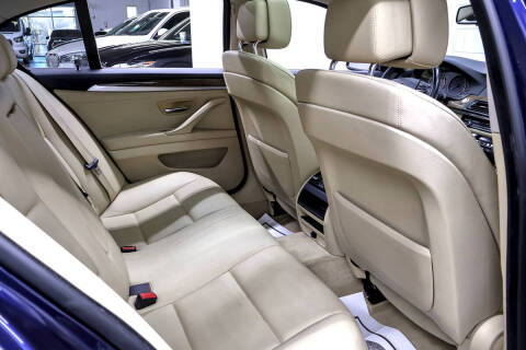 2011 BMW 5 Series 528i