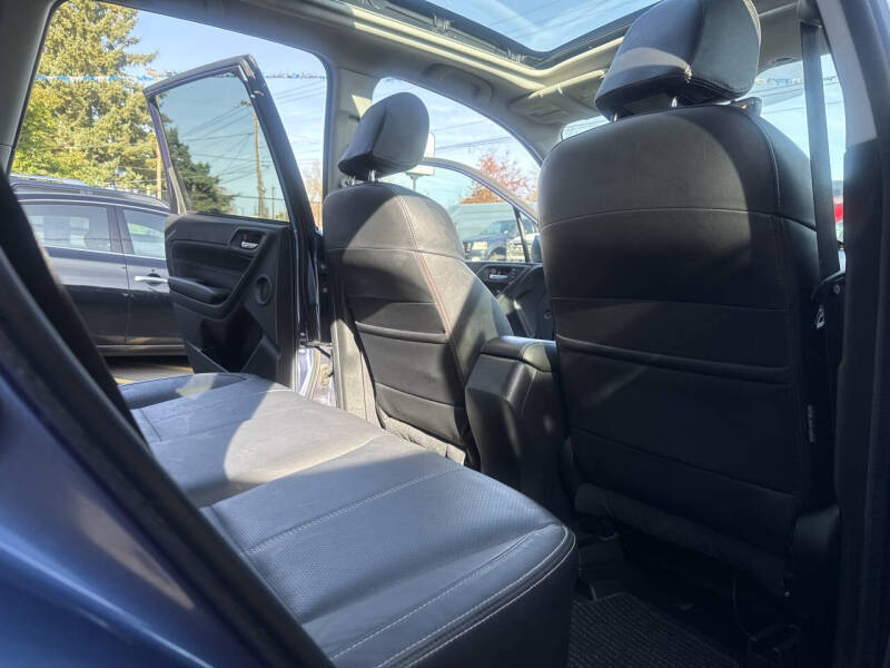 2017 Subaru Forester 2.0XT Touring