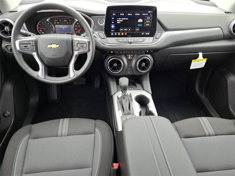 2026 Chevrolet Blazer LT