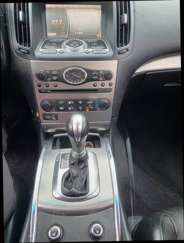 2011 Infiniti G25 Sedan Journey