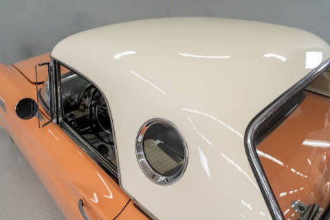 1957 Ford Thunderbird