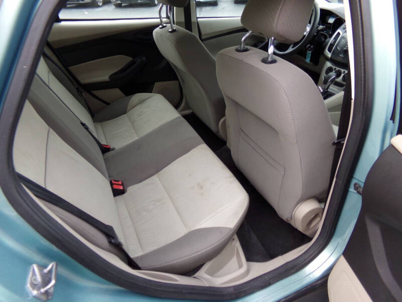 2012 Ford Focus SE