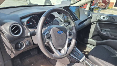 2016 Ford Fiesta SE