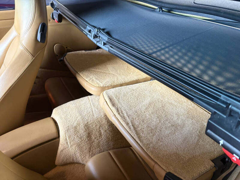 2000 Porsche 911 Carrera