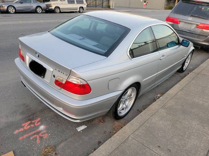 2004 BMW 3 Series