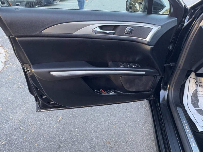 2016 Lincoln MKZ Hybrid