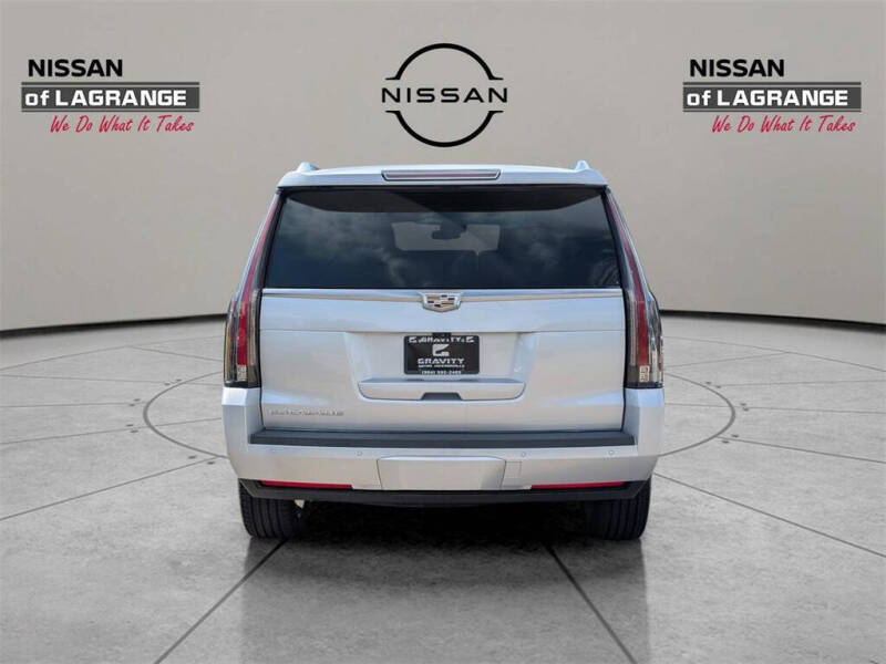 2019 Cadillac Escalade Luxury