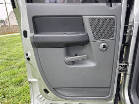 2006 Dodge Ram 2500 SLT