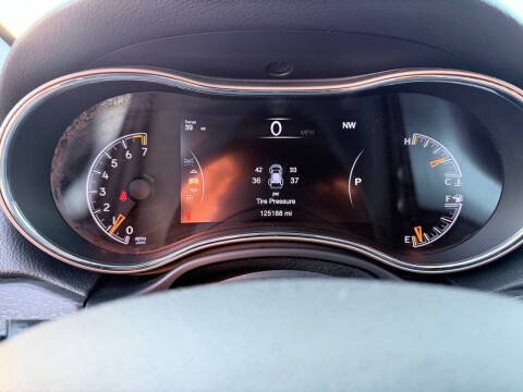 2017 Jeep Grand Cherokee Laredo E