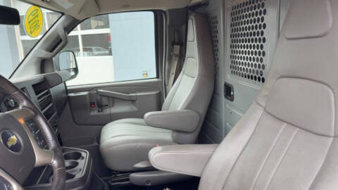 2019 Chevrolet Express 2500